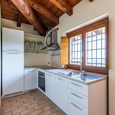 Il Casale Lonato - By Host4U Aparthotel Luaran gambar