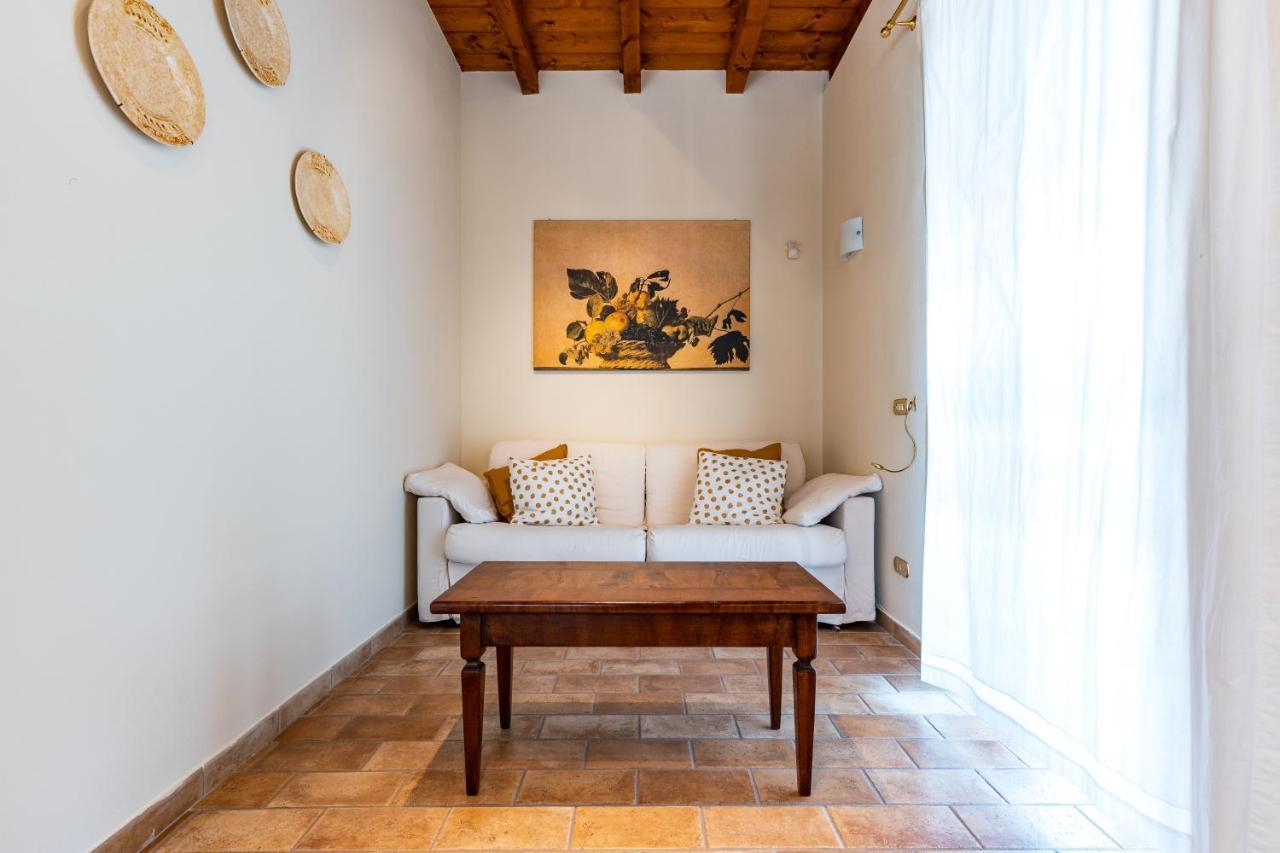 Il Casale Lonato - By Host4U Aparthotel Luaran gambar